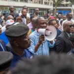 Ministère des ITP : Face aux revendications des agents du SIRAP, John Banza Lunda désamorce la crise en prônant l’action immédiate